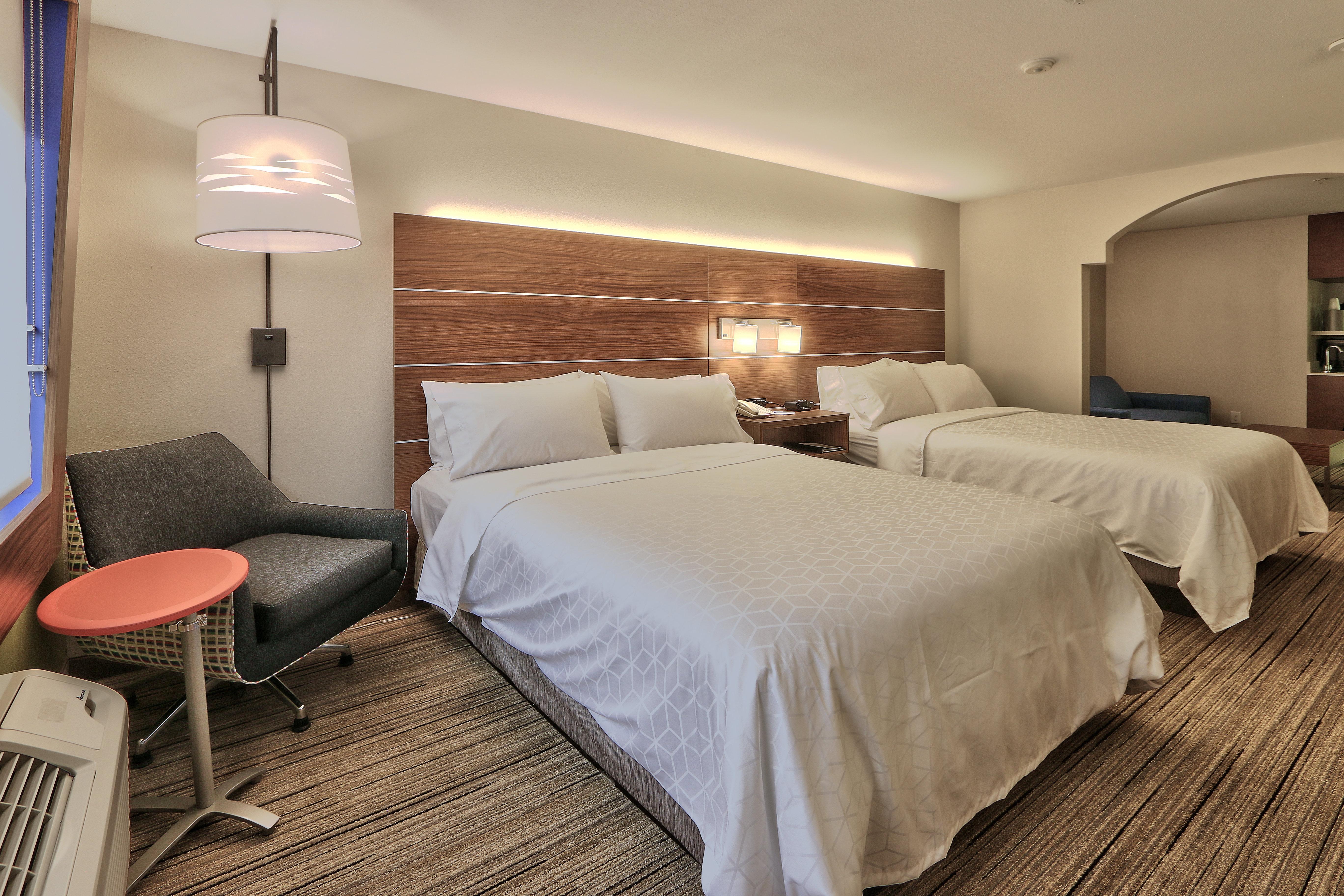 Holiday Inn Express & Suites Portales By Ihg Exteriér fotografie