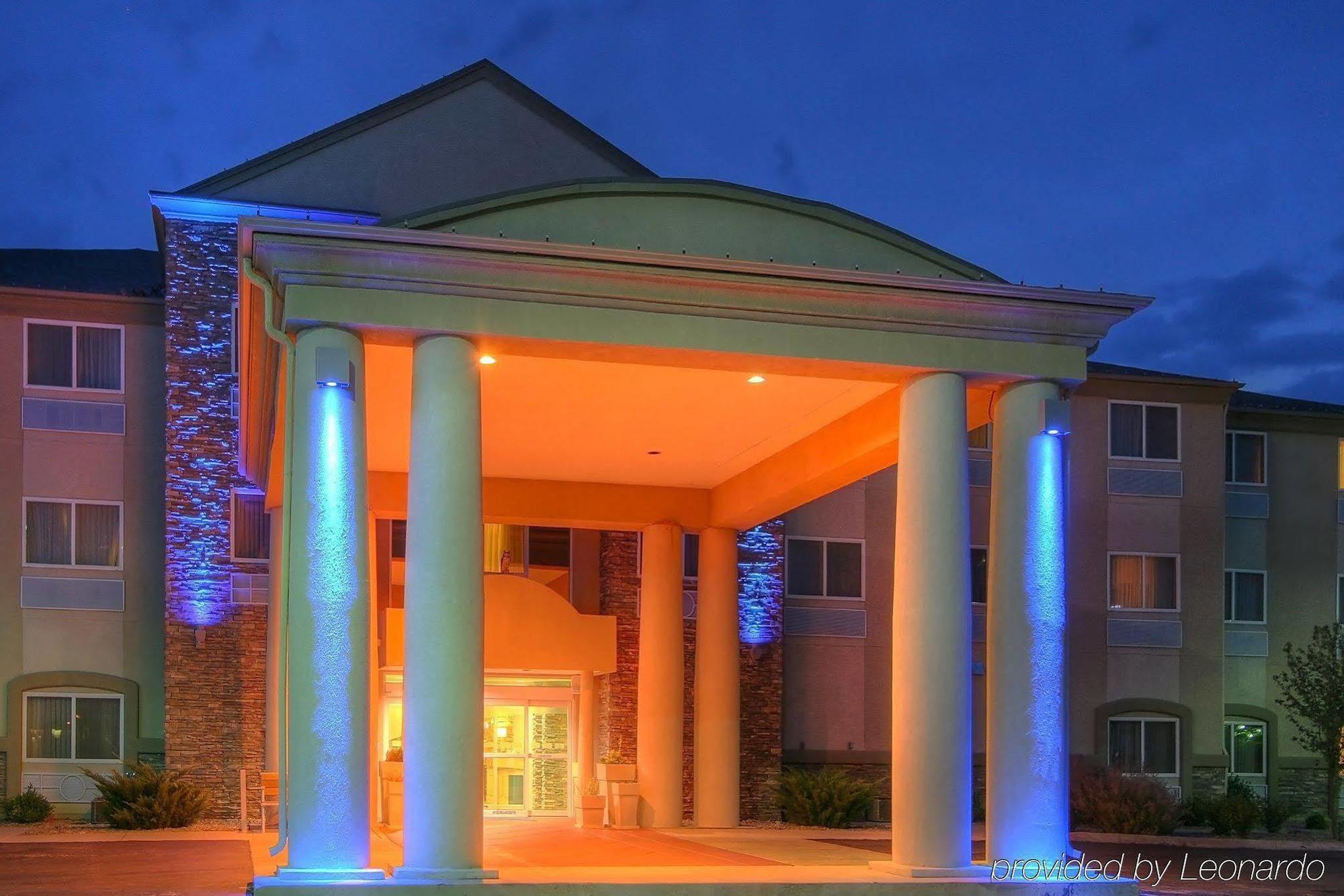 Holiday Inn Express & Suites Portales By Ihg Exteriér fotografie