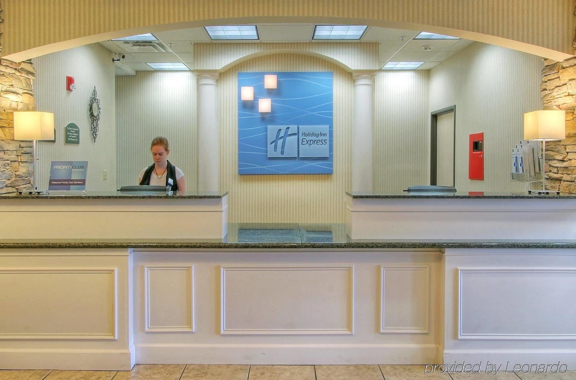 Holiday Inn Express & Suites Portales By Ihg Exteriér fotografie
