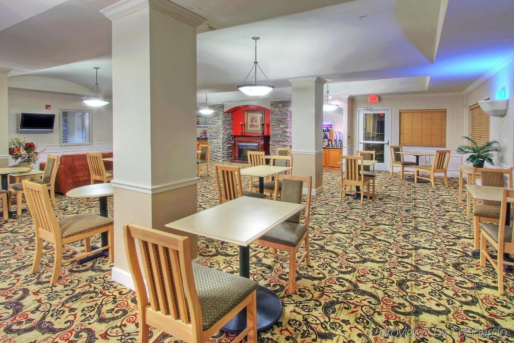 Holiday Inn Express & Suites Portales By Ihg Exteriér fotografie